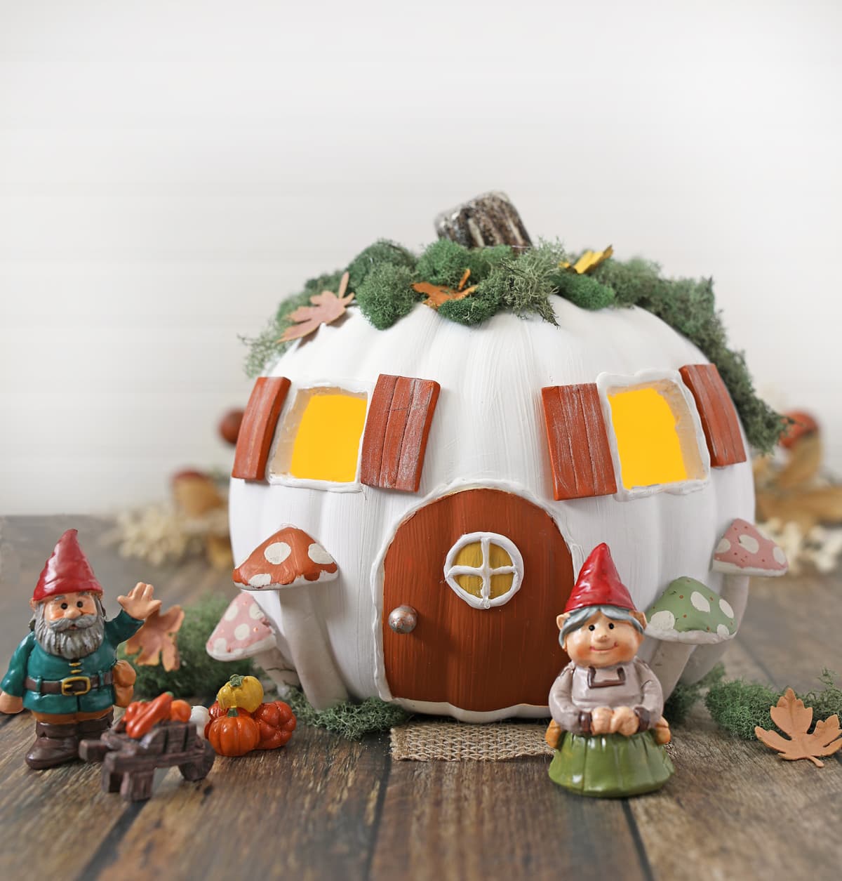 DIY Pumpkin Fairy House