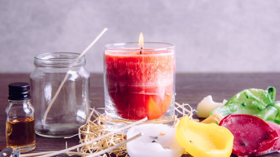 The Short Answer: What Makes a Glass Jar Safe for a Candle